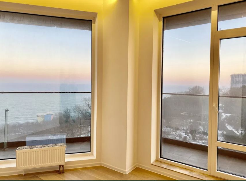 продажа многокомнатной квартиры номер A-173153 в Приморском районе, фото номер 15